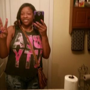 Meet your Posher, Jena